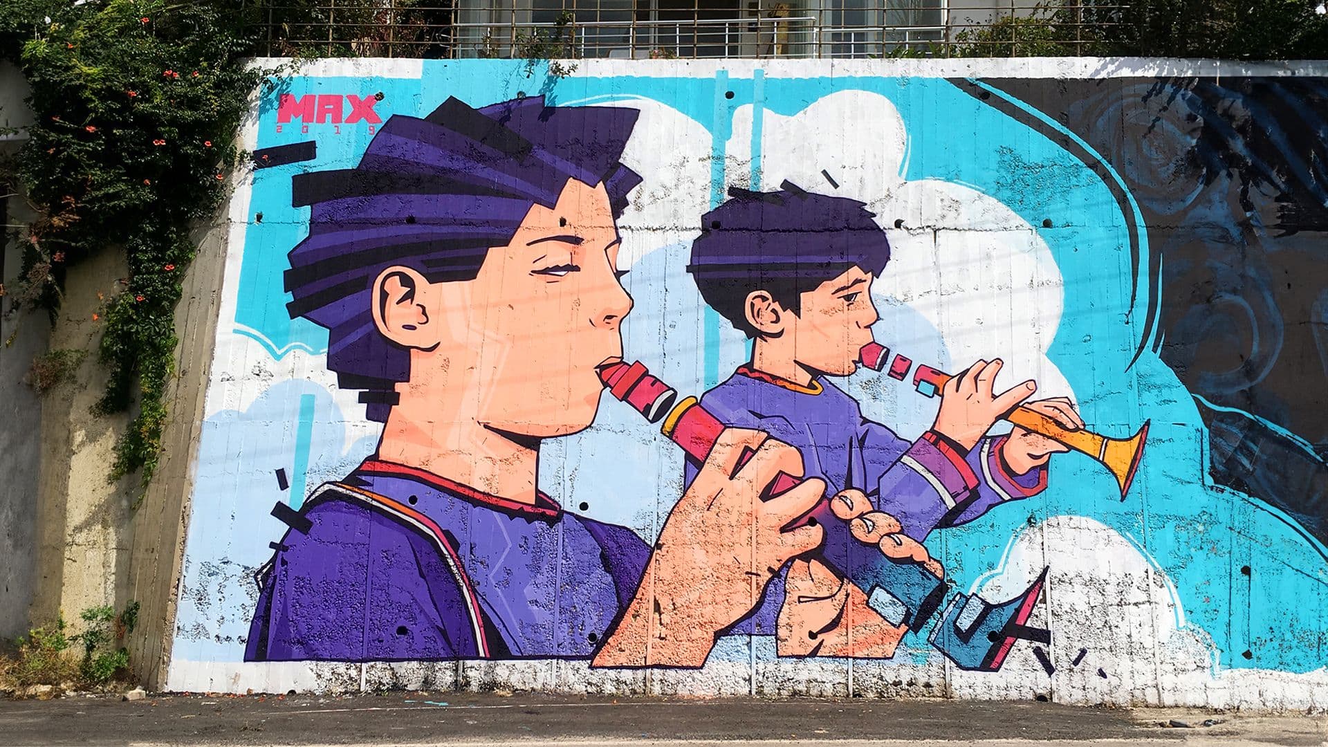 Children playing the zurna are positioned along the Black Sea coast, paying homage to the region’s distinctive sounds and instruments. The younger child is still learning, while the older one seems lost in the music.